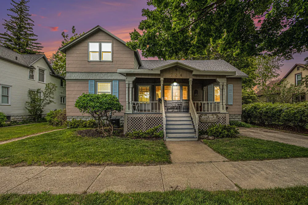 706 W Loomis Street Ludington, MI 49431