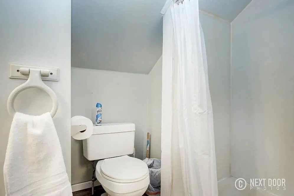 706 W Loomis Street Ludington, MI 49431