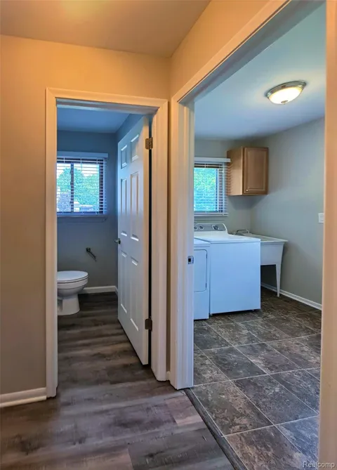 38156 Southfarm Court