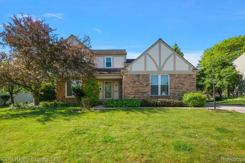 44831 Huntington Drive Novi City, MI 48375