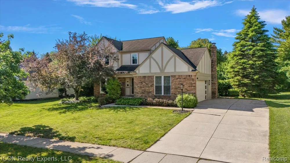44831 Huntington Drive Novi City, MI 48375