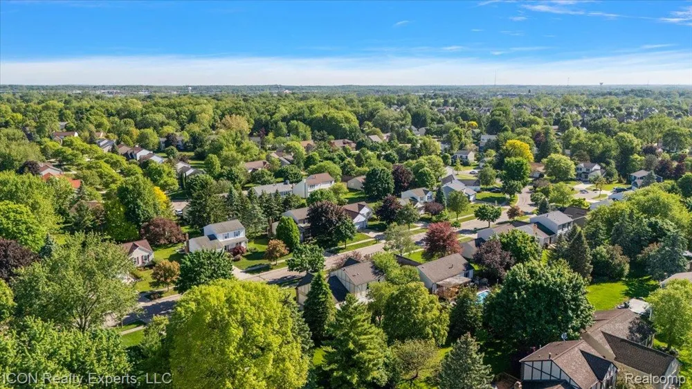 44831 Huntington Drive Novi City, MI 48375