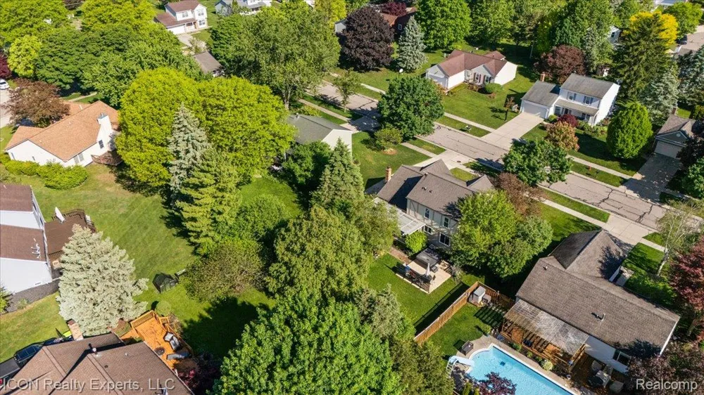 44831 Huntington Drive Novi City, MI 48375