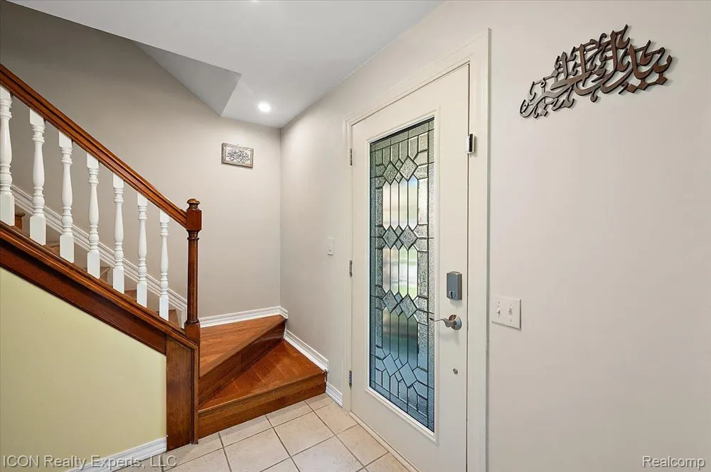 44831 Huntington Drive Novi City, MI 48375