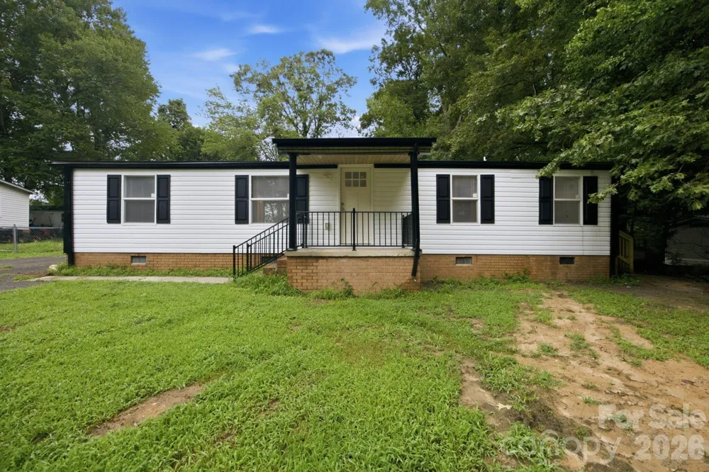 3250 Ole Country Lane Claremont, NC 28610