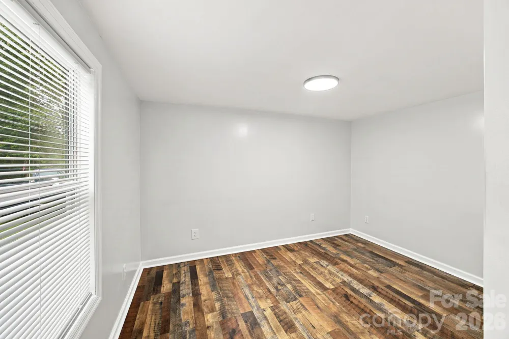 3250 Ole Country Lane Claremont, NC 28610