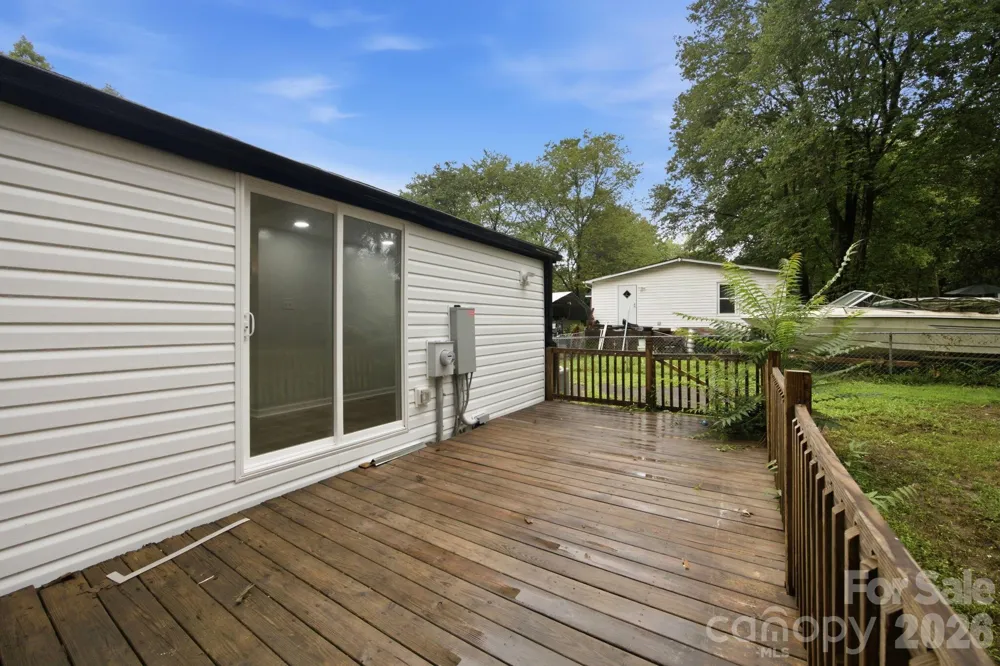 3250 Ole Country Lane Claremont, NC 28610