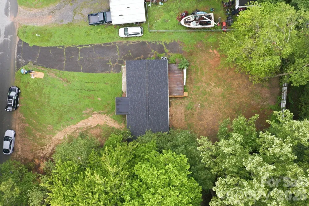 3250 Ole Country Lane Claremont, NC 28610