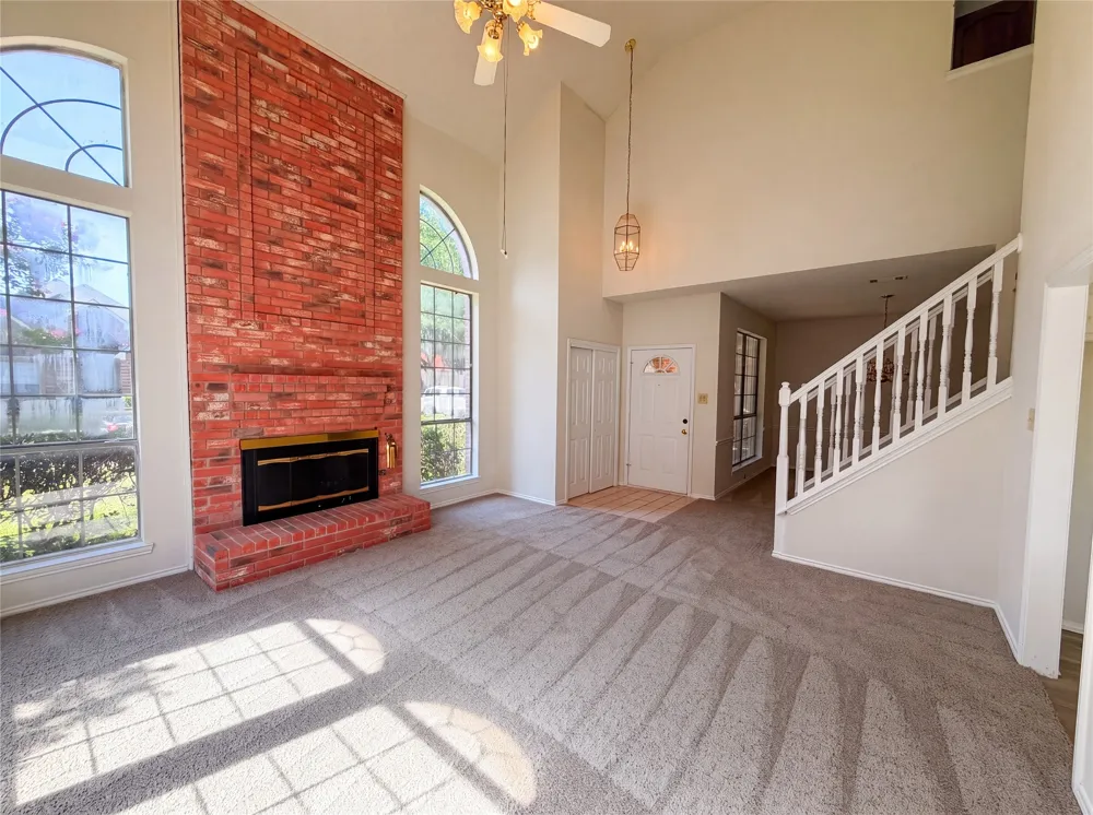 2909 Lois Lane Rowlett, TX 75088