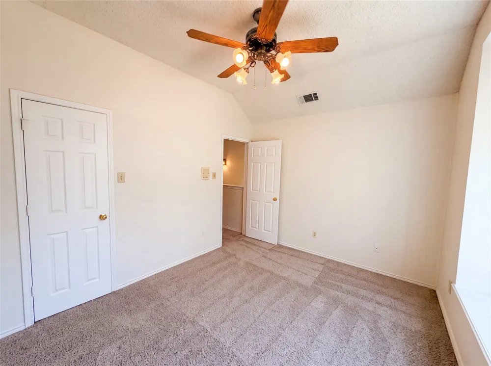 2909 Lois Lane Rowlett, TX 75088
