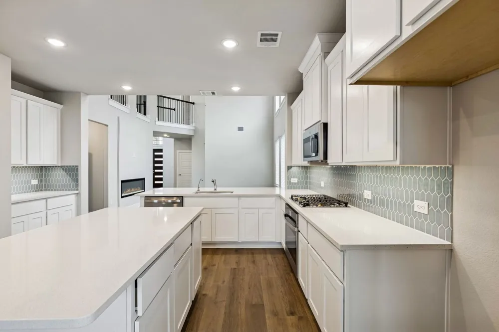 3921 Lakefield Drive Heartland, TX 75114