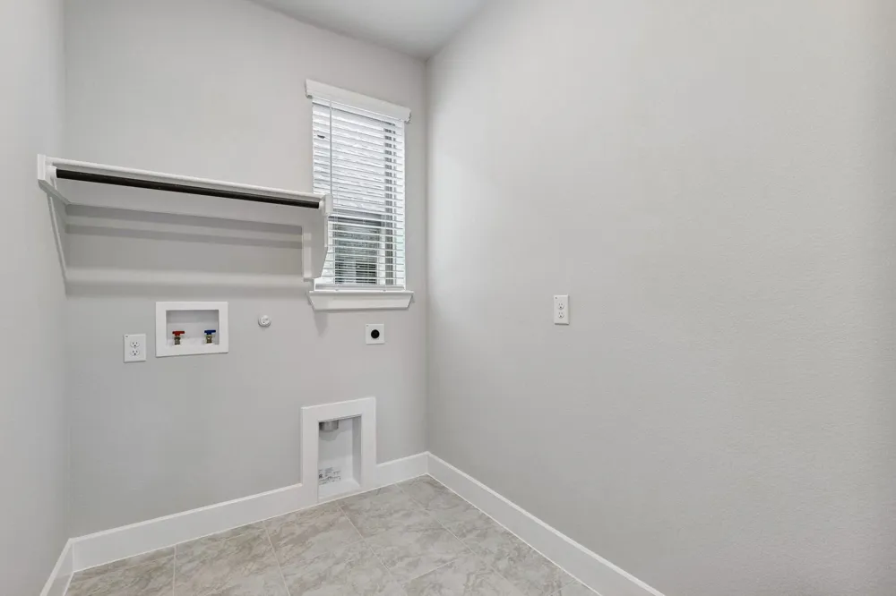 3921 Lakefield Drive Heartland, TX 75114