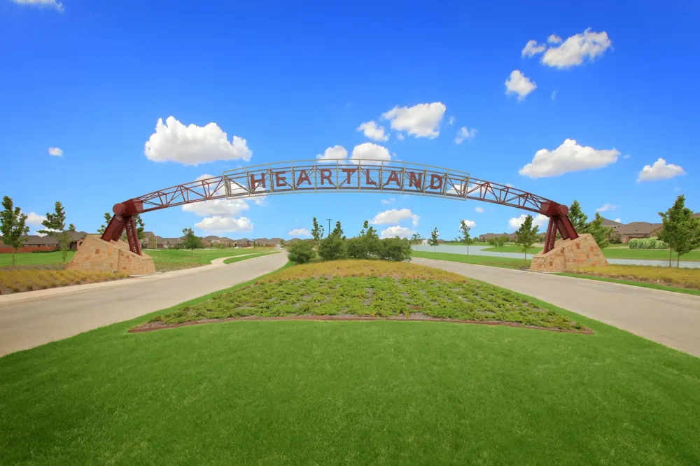 3921 Lakefield Drive Heartland, TX 75114