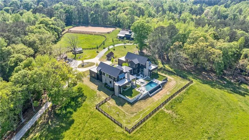 14200 Hopewell Road Milton, GA 30004