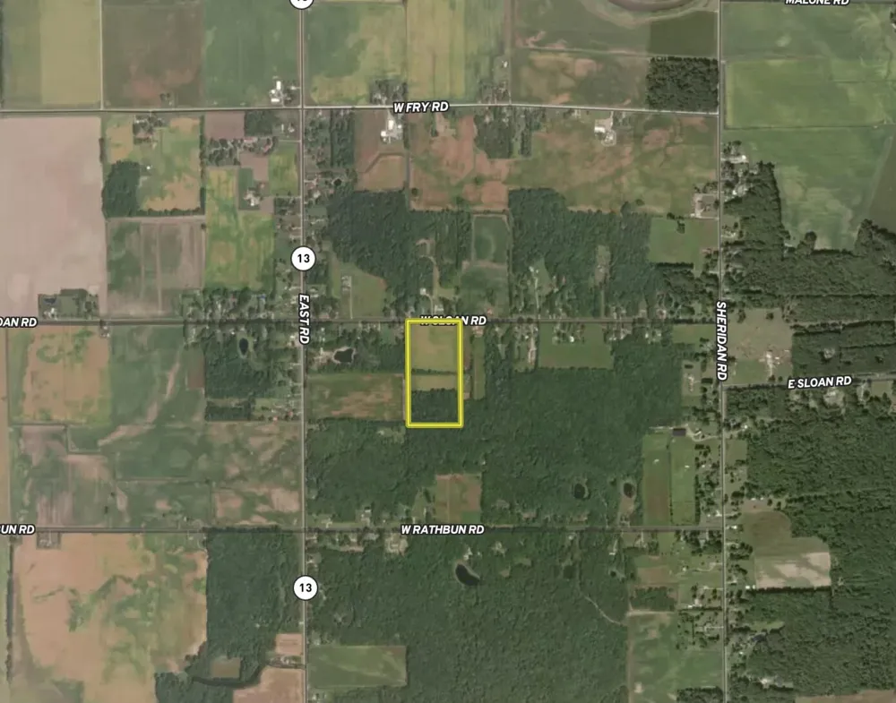 W Sloan Road Saginaw, MI 48603