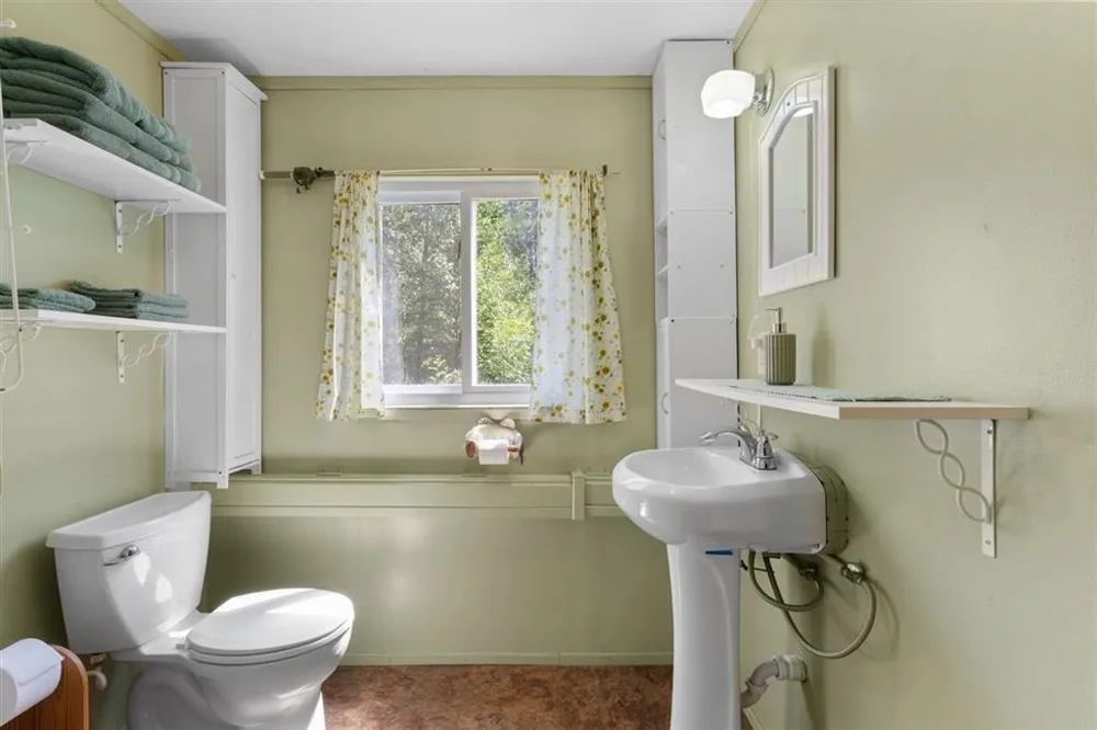 3555 Wilson Echo Township, MI 49727