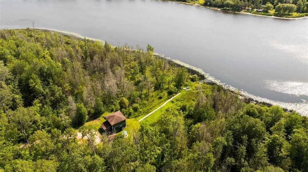 3555 Wilson Echo Township, MI 49727