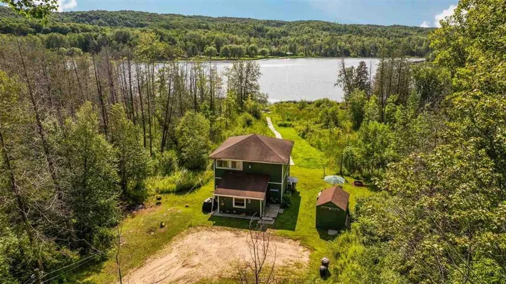 3555 Wilson Echo Township, MI 49727