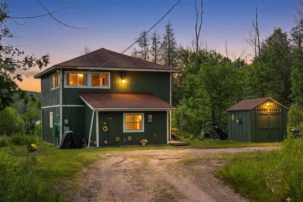 3555 Wilson Echo Township, MI 49727