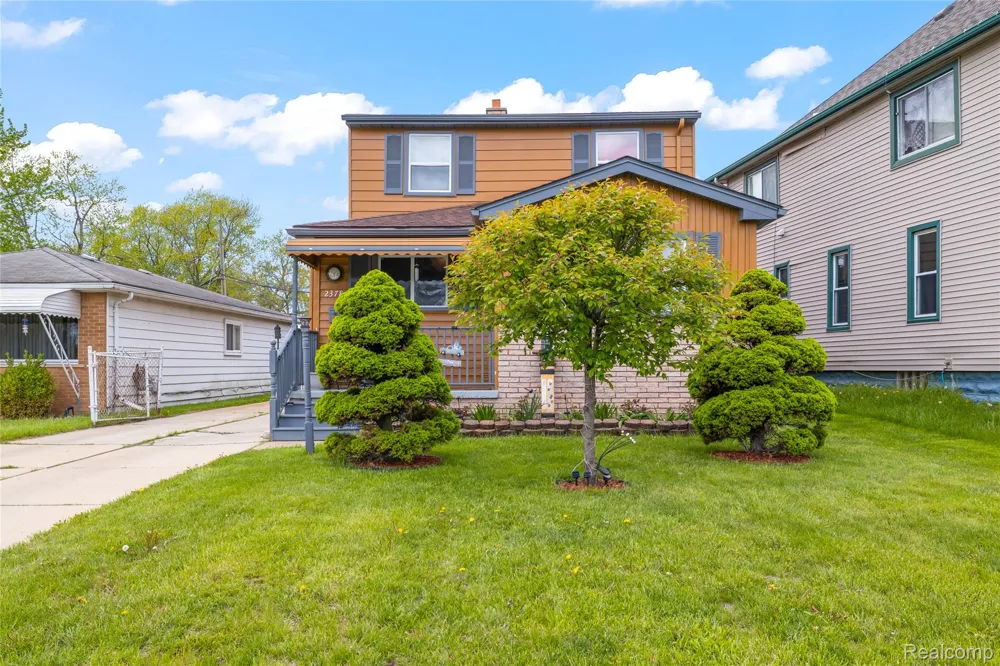 2378 River Drive Lincoln Park City, MI 48146