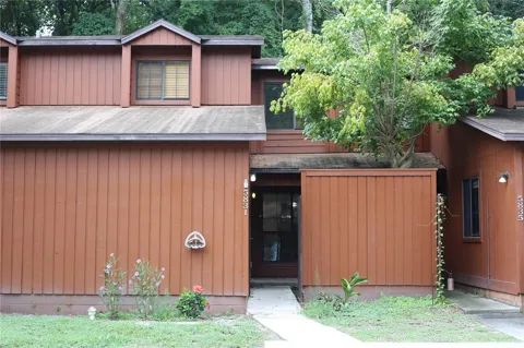 5831 SW 9TH PLACE
