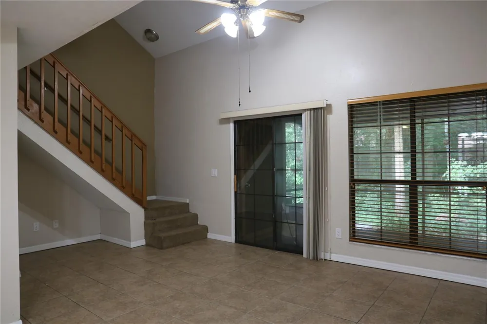 5831 SW 9TH PLACE Gainesville, FL 32607