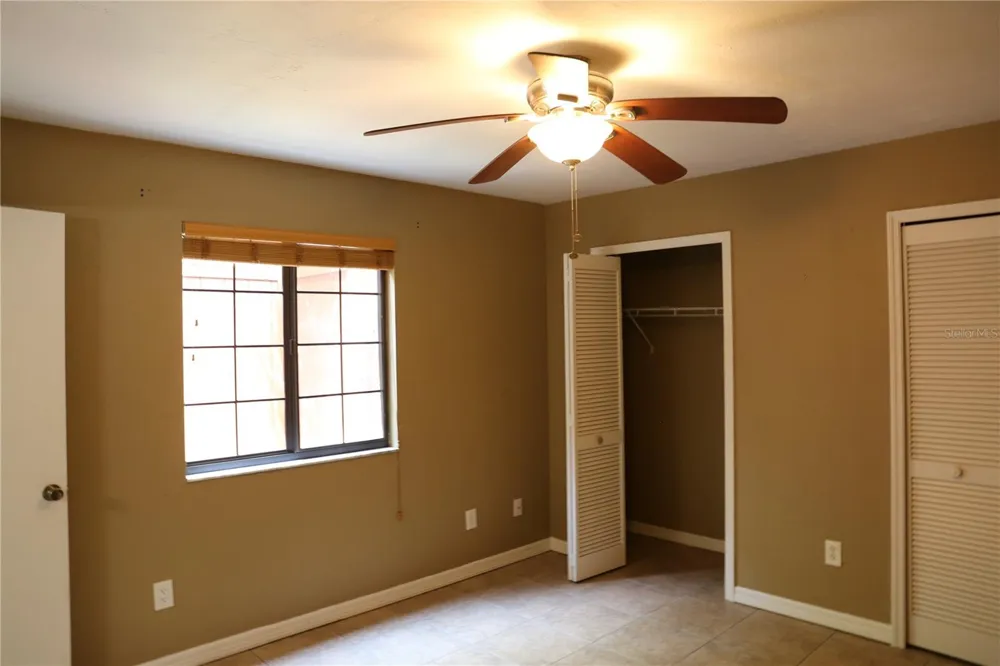 5831 SW 9TH PLACE Gainesville, FL 32607