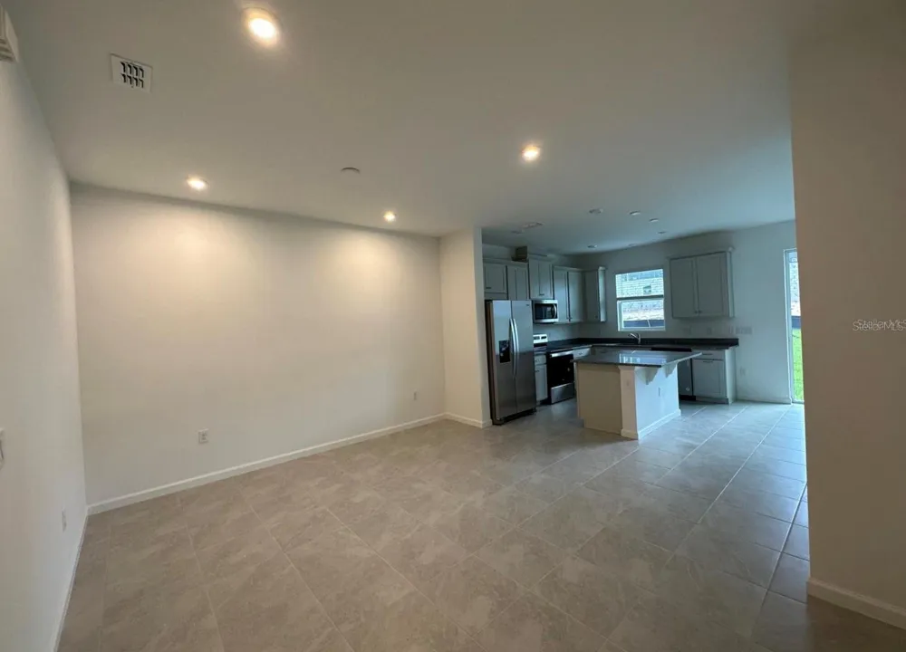 1166 SEASIDE MIST TRAIL Kissimmee, FL 34747
