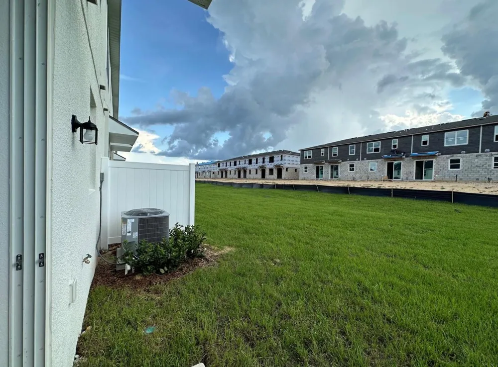 1166 SEASIDE MIST TRAIL Kissimmee, FL 34747