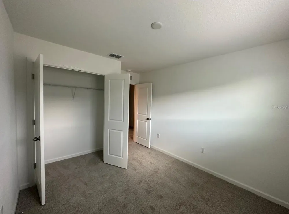 1166 SEASIDE MIST TRAIL Kissimmee, FL 34747