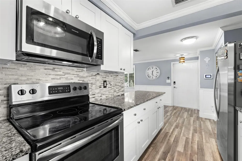 5210 6TH STREET S St Petersburg, FL 33705