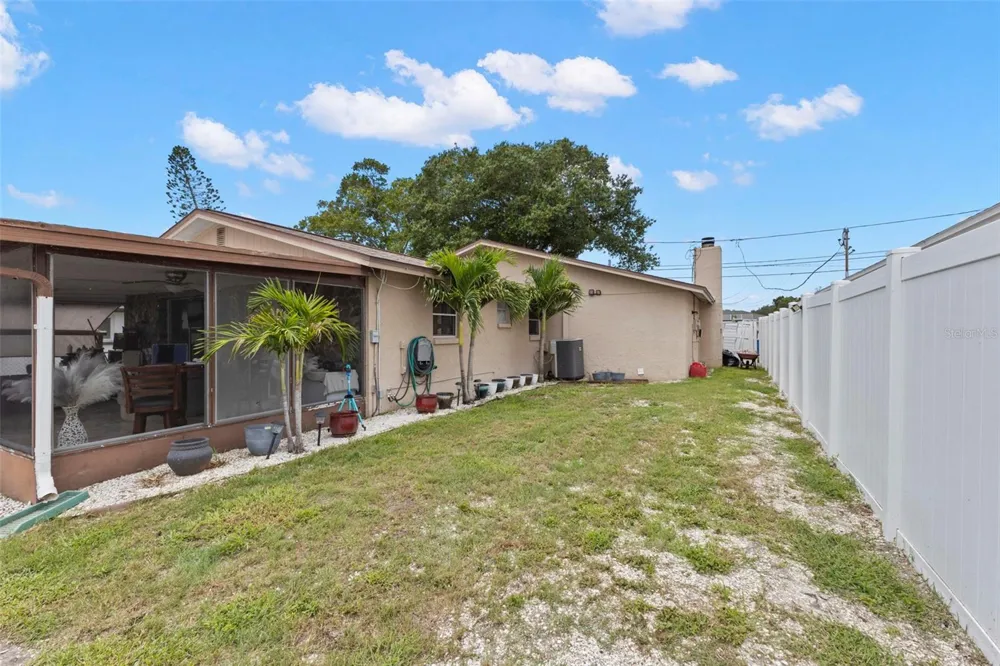 5210 6TH STREET S St Petersburg, FL 33705