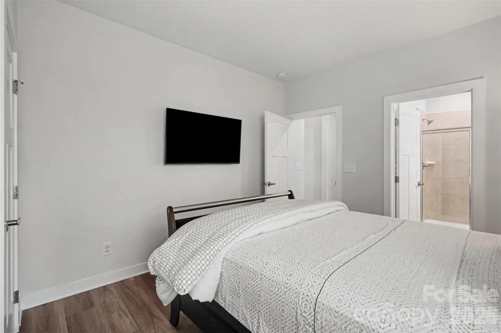 8504 Everwood Avenue Huntersville, NC 28078