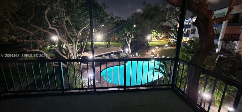 6060 S Falls Cir Dr #313 Lauderhill, FL 33319