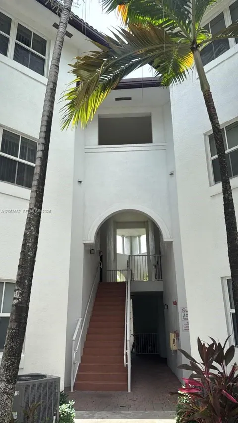 8620 NW 97th Ave #212