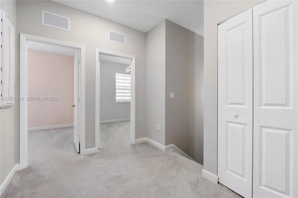 4614 NW 120th Way Coral Springs, FL 33076