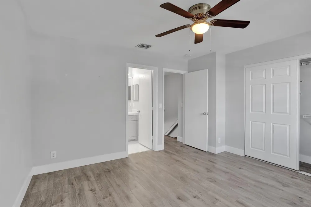 9913 NW 57TH Manor #. Coral Springs, FL 33076