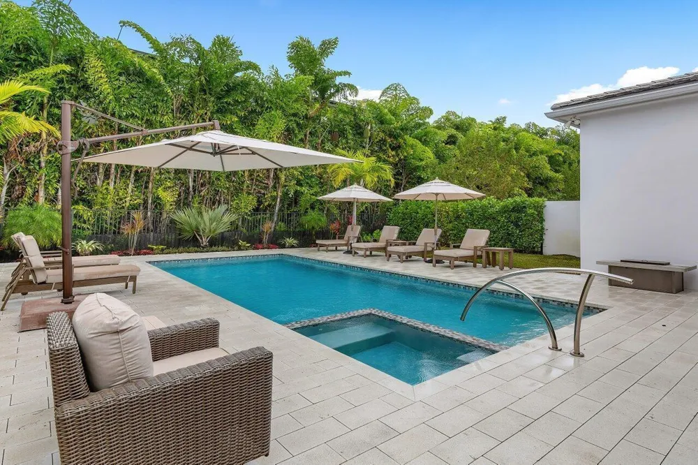 9109 Fiano Place Boca Raton, FL 33496