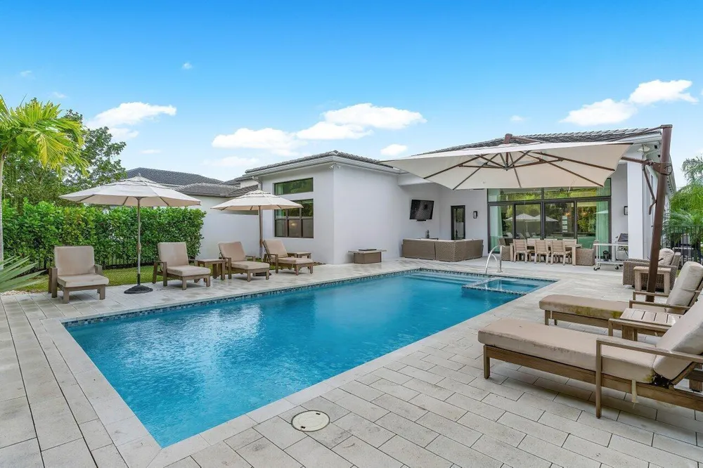 9109 Fiano Place Boca Raton, FL 33496