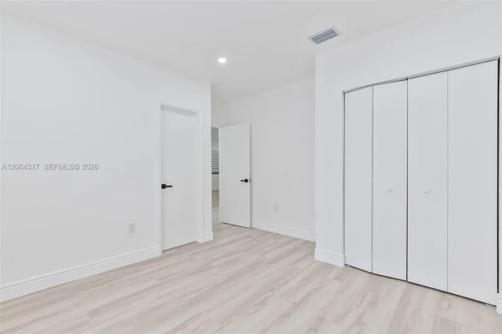 583 NW 47th Ter Miami, FL 33127