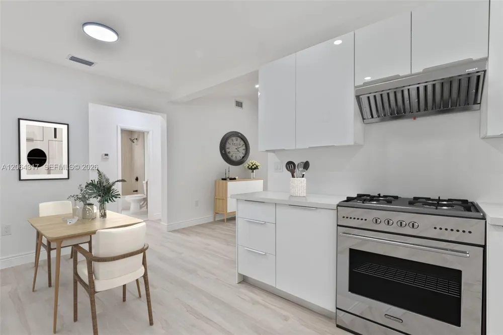 583 NW 47th Ter Miami, FL 33127