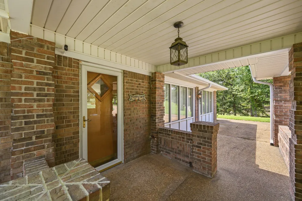 32 Fairway Pl Selmer, TN 38375
