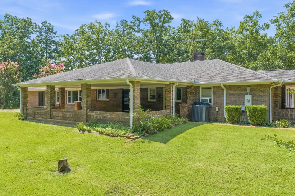 32 Fairway Pl Selmer, TN 38375
