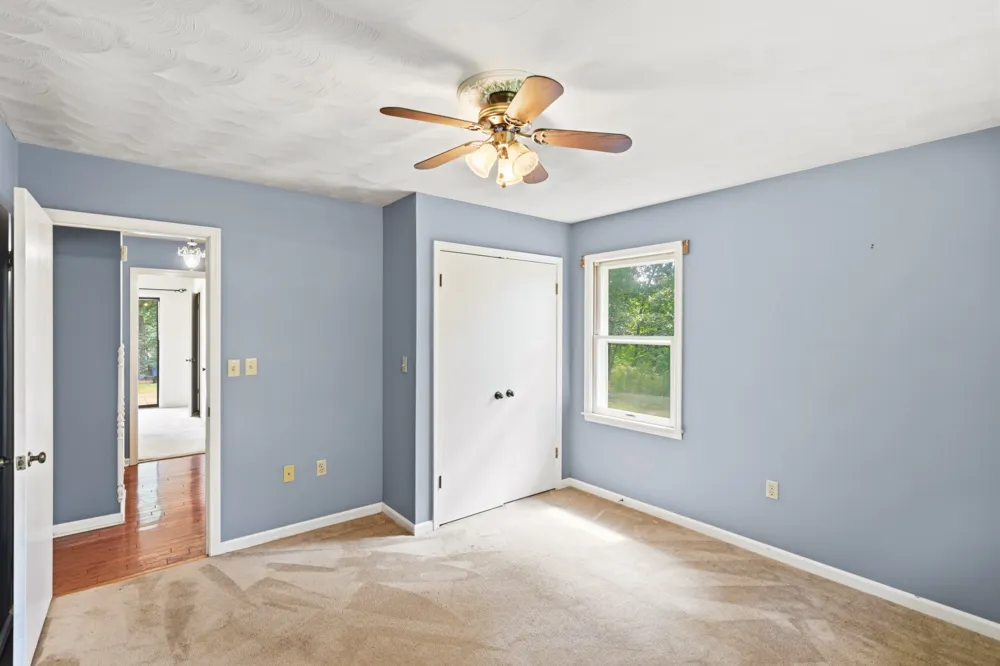 32 Fairway Pl Selmer, TN 38375