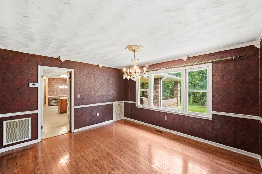 32 Fairway Pl Selmer, TN 38375