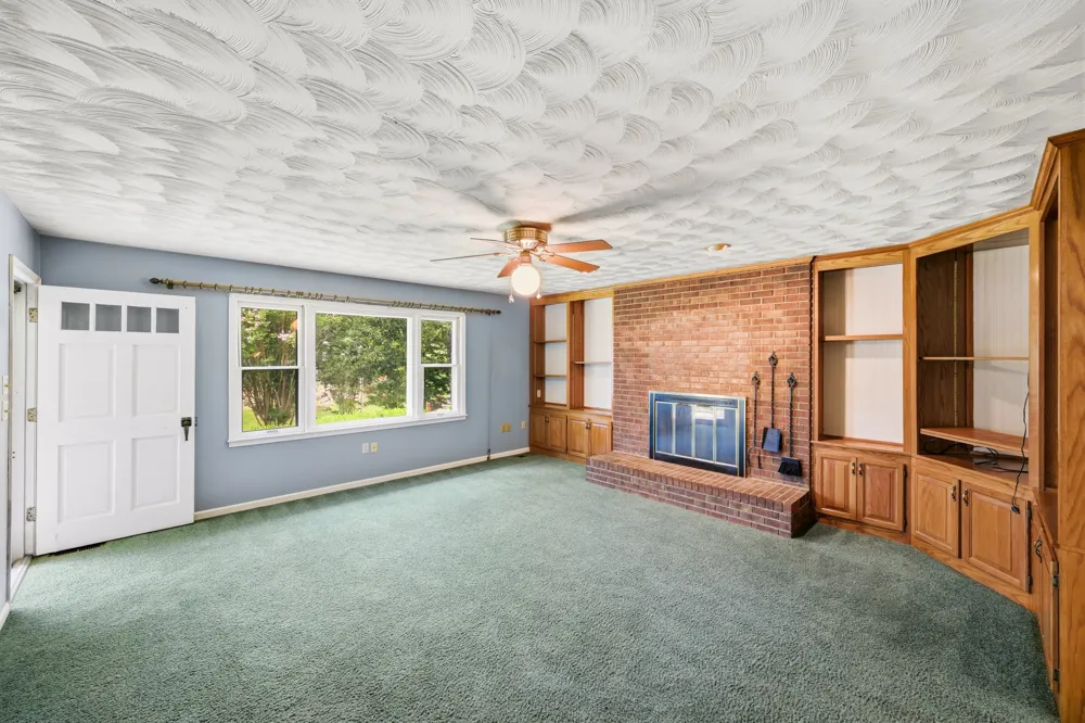 32 Fairway Pl Selmer, TN 38375