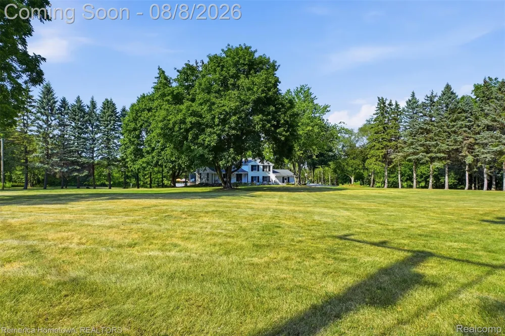 54260 9 Mile Road Lyon Charter Township, MI 48167