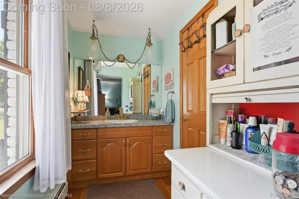 54260 9 Mile Road Lyon Charter Township, MI 48167