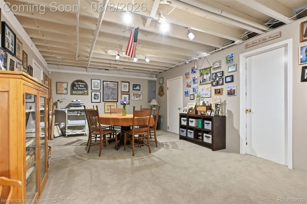 54260 9 Mile Road Lyon Charter Township, MI 48167