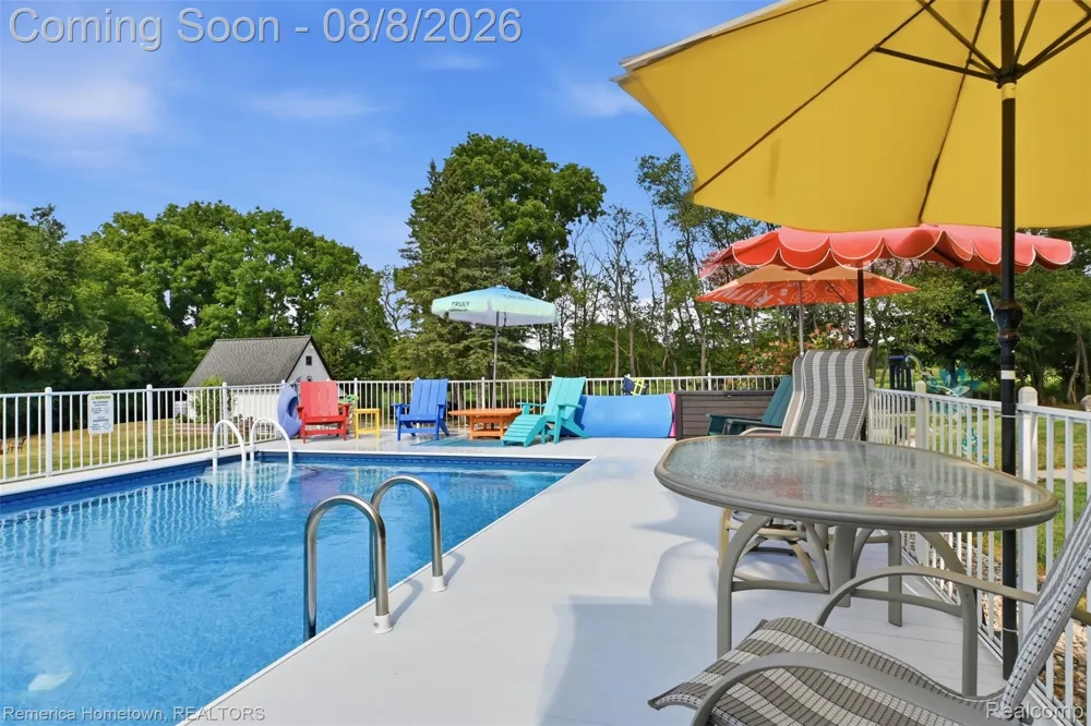 54260 9 Mile Road Lyon Charter Township, MI 48167
